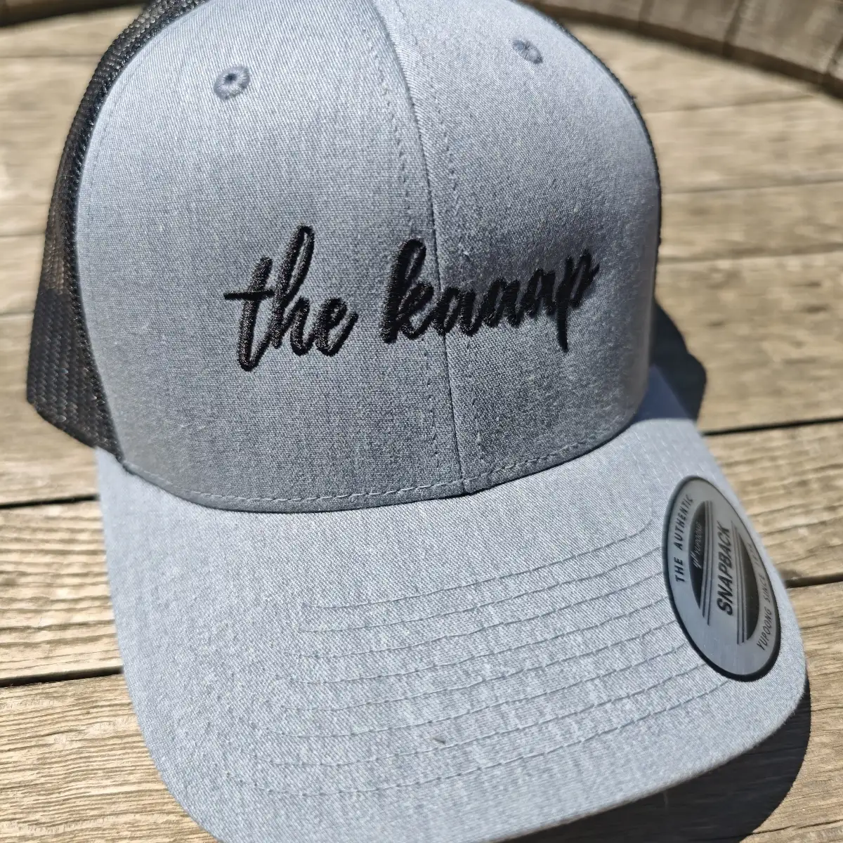 Casquette Trucker Maverick Gris & Noir – THE KAAAP